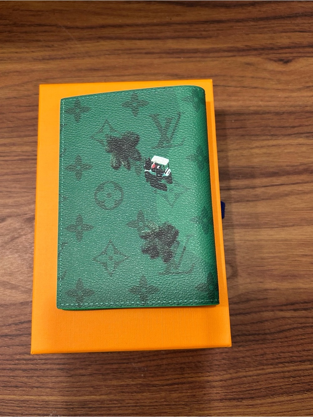Louis Vuitton Golf Green Passport Holder - Picture 2 of 4